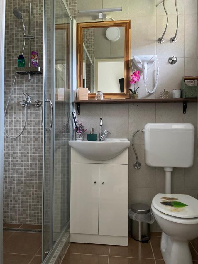 Guest House Mylan Licko Petrovo Selo Dış mekan fotoğraf